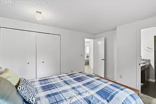 1055 N Lupine Ct, Canby, OR 97013 - Photo 18