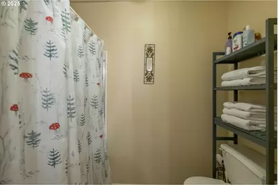 4769 Bayne St NE, Salem, OR 97305 - Photo 22