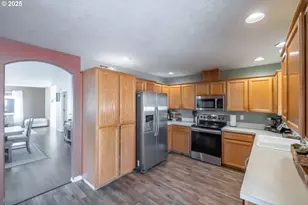 4769 Bayne St NE, Salem, OR 97305 - Photo 12