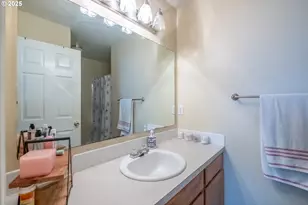 4769 Bayne St NE, Salem, OR 97305 - Photo 20