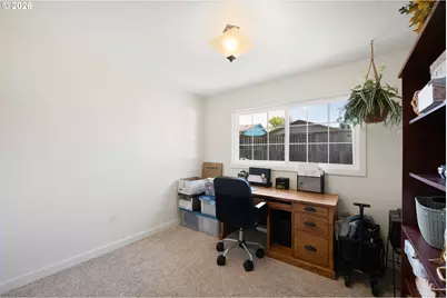 1860 Grant St, North Bend, OR 97459 - Photo 18