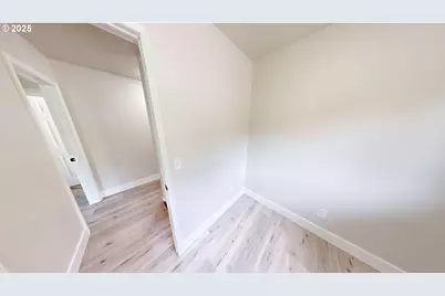 29700 Park Dr, Gold Beach, OR 97444 - Photo 8