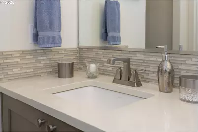 1300 N Broadway St, Estacada, OR 97023 - Photo 18