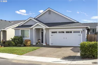 1300 N Broadway St, Estacada, OR 97023 - Photo 2