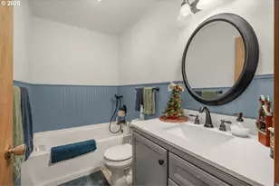 4644 Glen Echo Wy, Central Point, OR 97502 - Photo 16