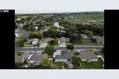 1728 W Alleluia Ave, Hermiston, OR 97838 - Photo 28