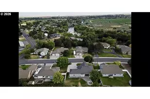 1728 W Alleluia Ave, Hermiston, OR 97838 - Photo 28