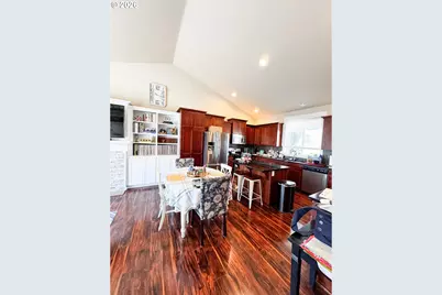 35640 Elk Meadows Dr, Saint Helens, OR 97051 - Photo 12