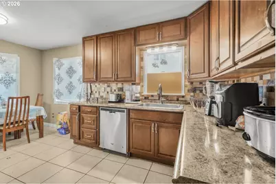 7101 SE Lexington St, Portland, OR 97206 - Photo 8