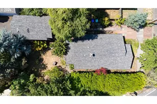 5724 NE Hoyt St, Portland, OR 97213 - Photo 32