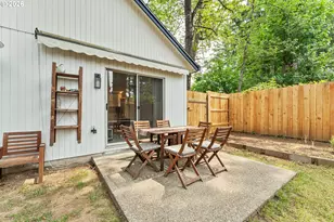 11131 SW 45th Ave, Portland, OR 97219 - Photo 30