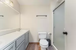 11131 SW 45th Ave, Portland, OR 97219 - Photo 24