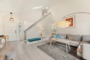 11131 SW 45th Ave, Portland, OR 97219 - Photo 2