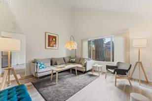 11131 SW 45th Ave, Portland, OR 97219 - Photo 4