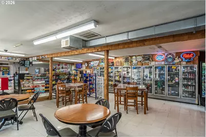 14190 N Umpqua Hwy, Roseburg, OR 97470 - Photo 16
