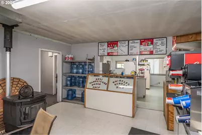 14190 N Umpqua Hwy, Roseburg, OR 97470 - Photo 22