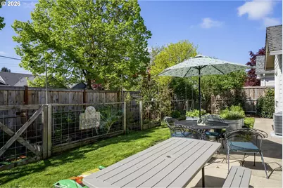 190 Naismith Blvd, Eugene, OR 97404 - Photo 40