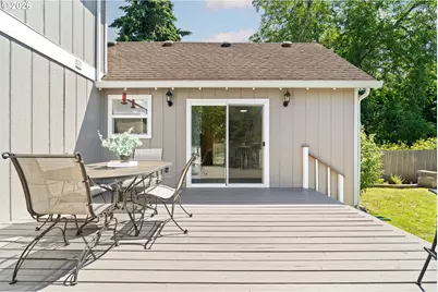 4323 NE 13th Ave, Portland, OR 97211 - Photo 8