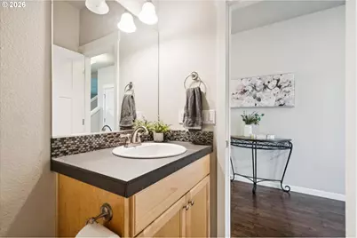 2460 Heather Way, Forest Grove, OR 97116 - Photo 6