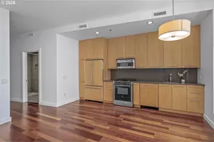 949 NW Overton St, Portland, OR 97209 - Photo 10