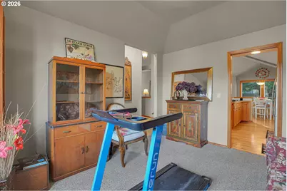 6134 SE Sigrid St, Hillsboro, OR 97123 - Photo 8