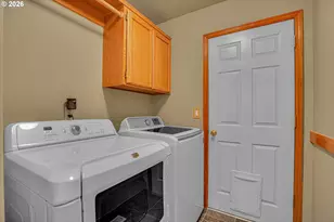 6134 SE Sigrid St, Hillsboro, OR 97123 - Photo 38