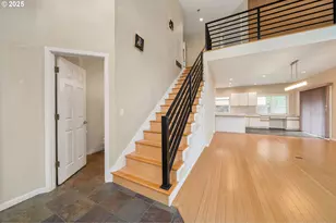 6636 S Virginia Ave, Portland, OR 97239 - Photo 2