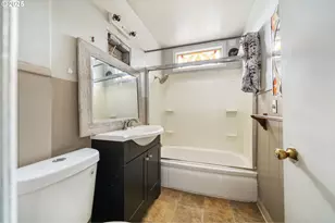 6636 S Virginia Ave, Portland, OR 97239 - Photo 36