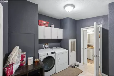 63111 Fruitdale Rd, Coos Bay, OR 97420 - Photo 12