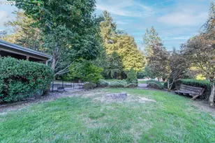 326 Holcomb Rd, Kelso, WA 98626 - Photo 32