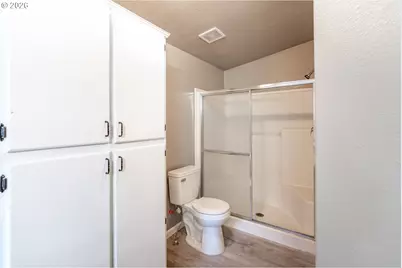 326 Holcomb Rd, Kelso, WA 98626 - Photo 20