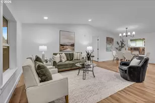 241 NW Wade St, Estacada, OR 97023 - Photo 14