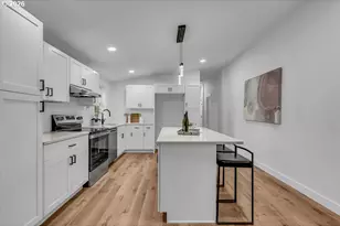 241 NW Wade St, Estacada, OR 97023 - Photo 18