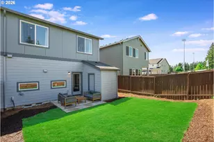 8875 SW Mohegan Ln, Tualatin, OR 97062 - Photo 30