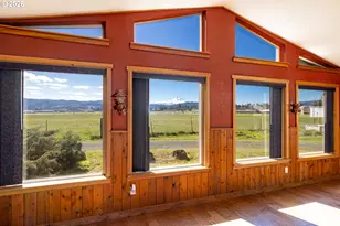 1658 Jeanette Rd, Hood River, OR 97031 - Photo 28