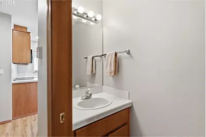 13811 SE Gannon Dr, Clackamas, OR 97015 - Photo 10