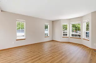 13811 SE Gannon Dr, Clackamas, OR 97015 - Photo 4