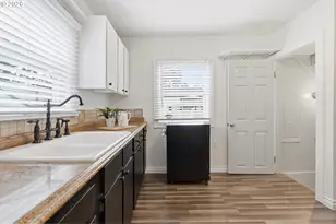 7930 SE Overland St, Milwaukie, OR 97222 - Photo 20