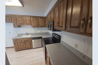 5115 SW Oleson Rd, Portland, OR 97225 - Photo 6