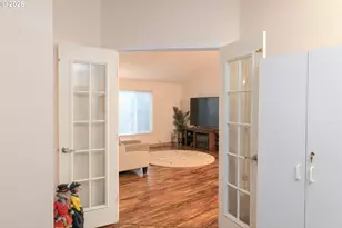 570 Shorepines Pl, Coos Bay, OR 97420 - Photo 16