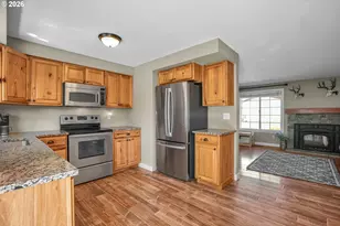 1334 NE 22nd St, Gresham, OR 97030 - Photo 12