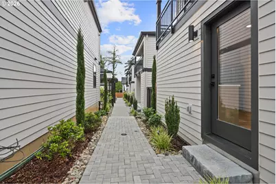 815 3rd St, Lake Oswego, OR 97034 - Photo 10