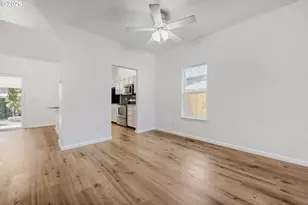 6935 SW Marlin Ct, Beaverton, OR 97007 - Photo 10