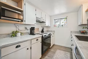 1514 N 1st Ave, Kelso, WA 98626 - Photo 10