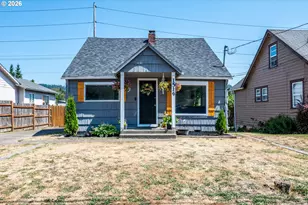 1514 N 1st Ave, Kelso, WA 98626 - Photo 2