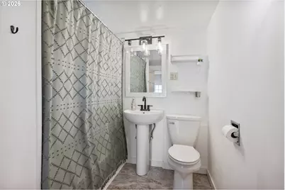 1514 N 1st Ave, Kelso, WA 98626 - Photo 14