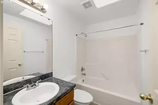 8704 SE Rhone St, Portland, OR 97266 - Photo 20