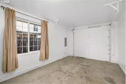 8704 SE Rhone St, Portland, OR 97266 - Photo 22