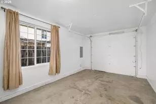 8704 SE Rhone St, Portland, OR 97266 - Photo 22