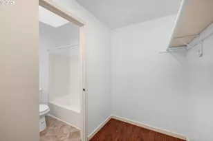 8704 SE Rhone St, Portland, OR 97266 - Photo 16